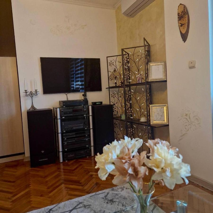 Z-Apartment In ตริยาฟนา ภายนอก รูปภาพ